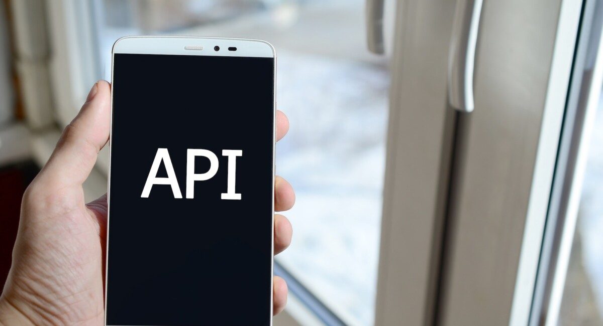 How APIs Can Help Real Estate Professionals Integrate Data Sources